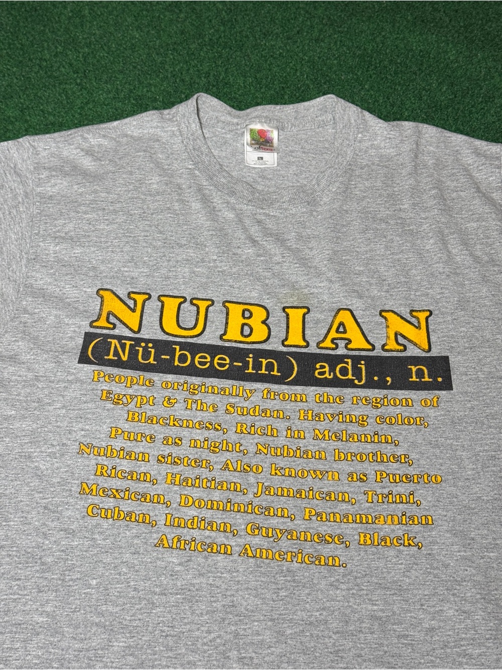 Vintage 90s What’s a Nubian T-shirt, Kevin Smith Clerks Chasing Amy (Large)
